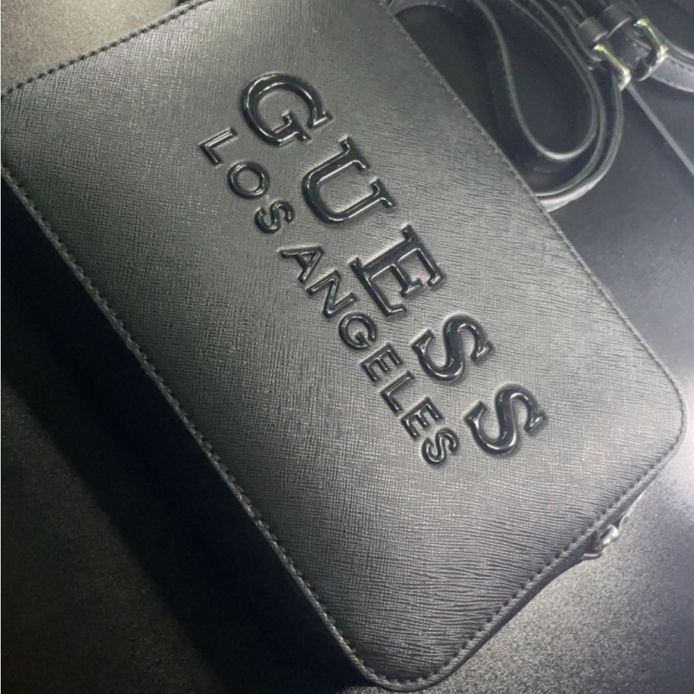 Crossbody bag